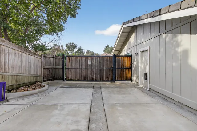 $829,000 | 5306 Saddle Lane, Fair Oaks, CA 95628