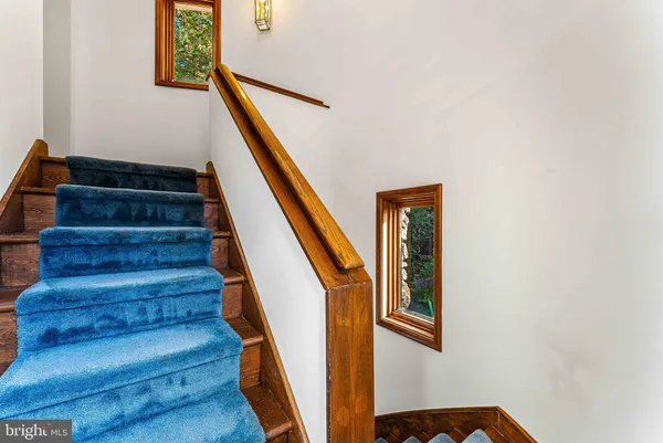 $950,000 | 6760 Bear Creek Boulevard, Wilkes Barre, PA 18702