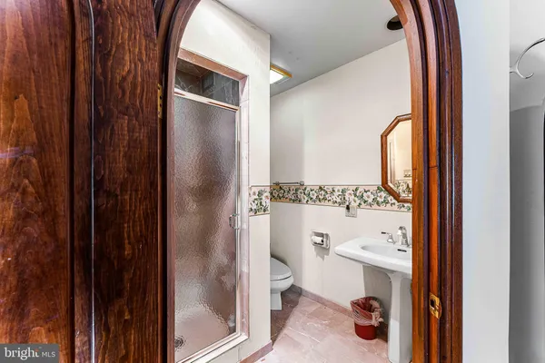 $950,000 | 6760 Bear Creek Boulevard, Wilkes Barre, PA 18702