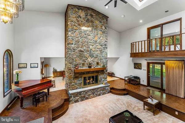 $950,000 | 6760 Bear Creek Boulevard, Wilkes Barre, PA 18702