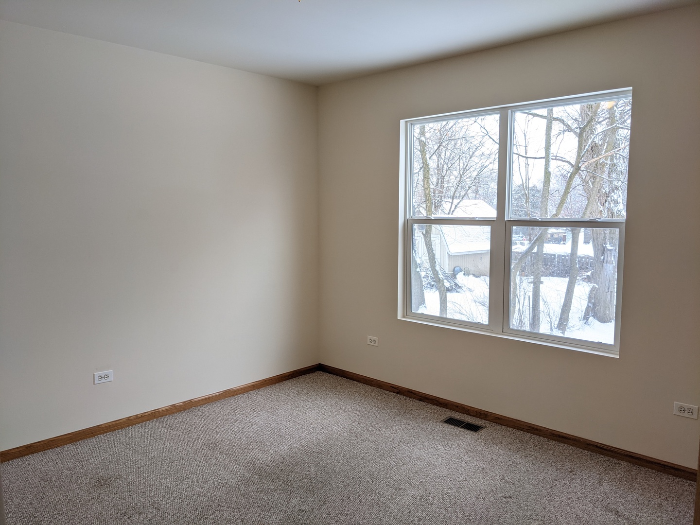 35712 North Wilson Road Ingleside, IL 60041 - Photo 5 of 14