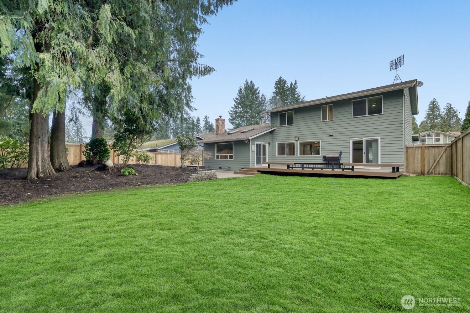 9615 Northeast 201st Street Bothell, WA 98011 - Photo 27 of 28