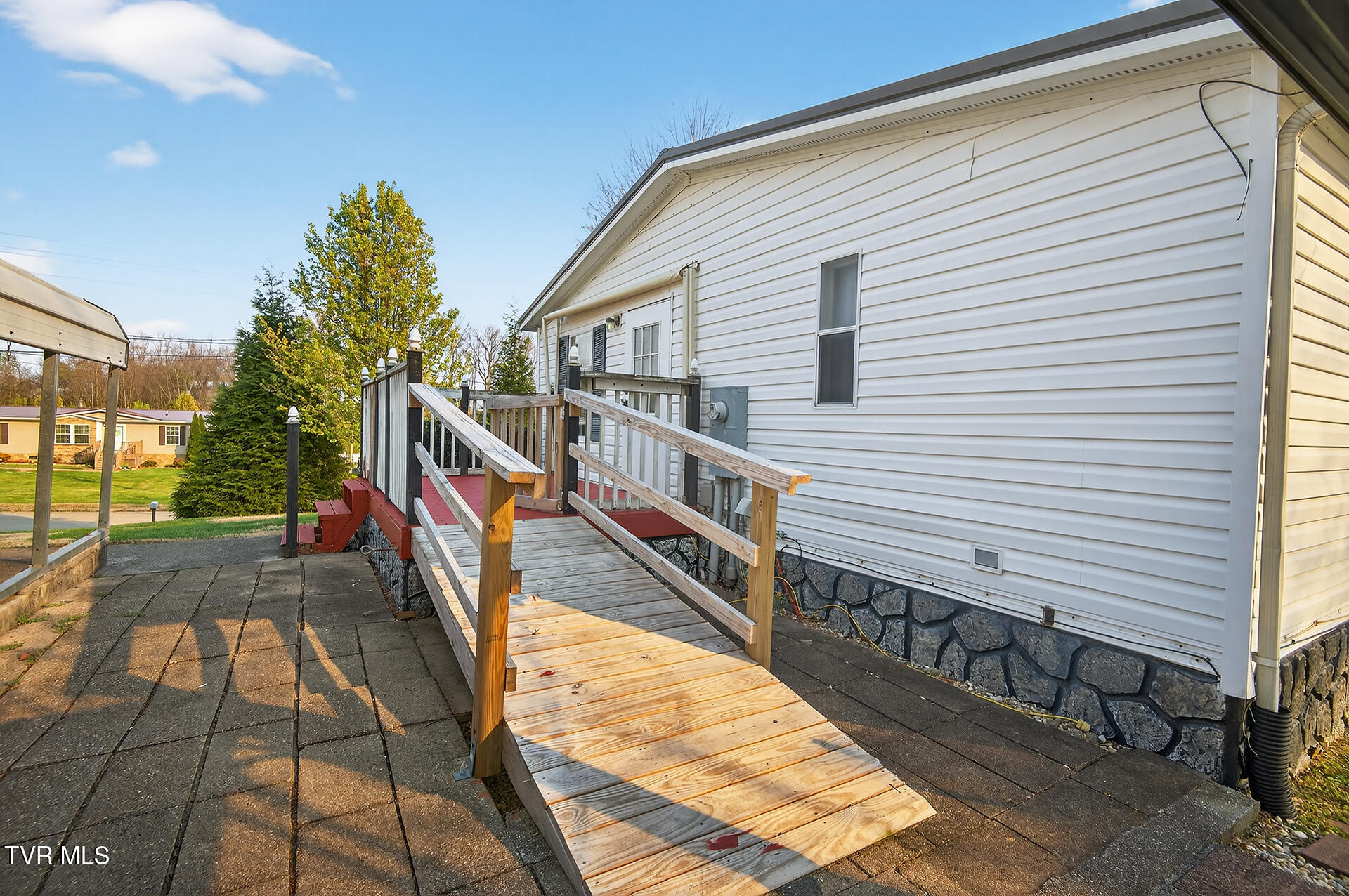 62 Roaming Drive Chuckey, TN 37641 - Photo 23 of 37 D-Neas-62-Roaming-Drive-Exterior-8216