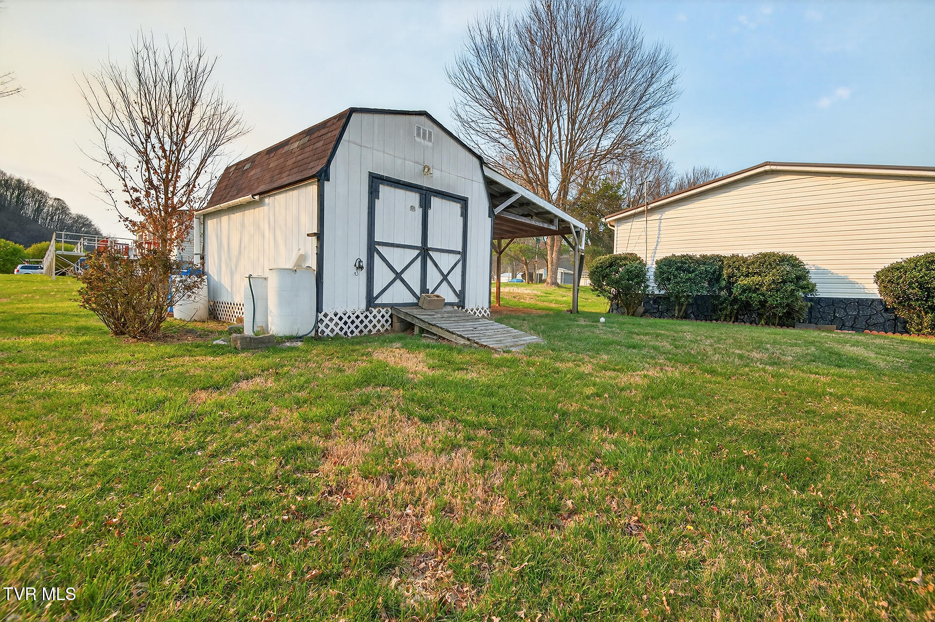 62 Roaming Drive Chuckey, TN 37641 - Photo 24 of 37 D-Neas-62-Roaming-Drive-Exterior-8368
