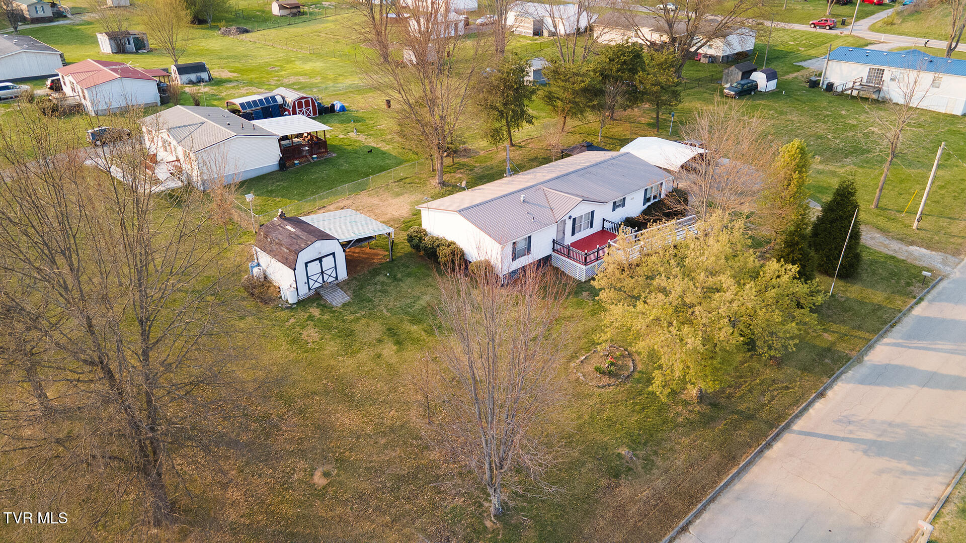 62 Roaming Drive Chuckey, TN 37641 - Photo 29 of 37 D-Neas-62-Roaming-Drive-Aerial-982
