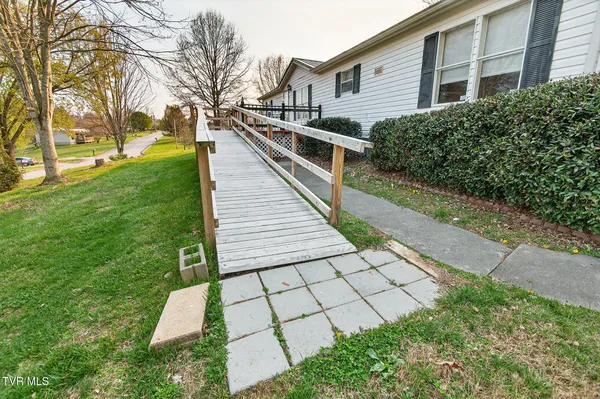 $204,000 | 62 Roaming Drive, Chuckey, TN 37641