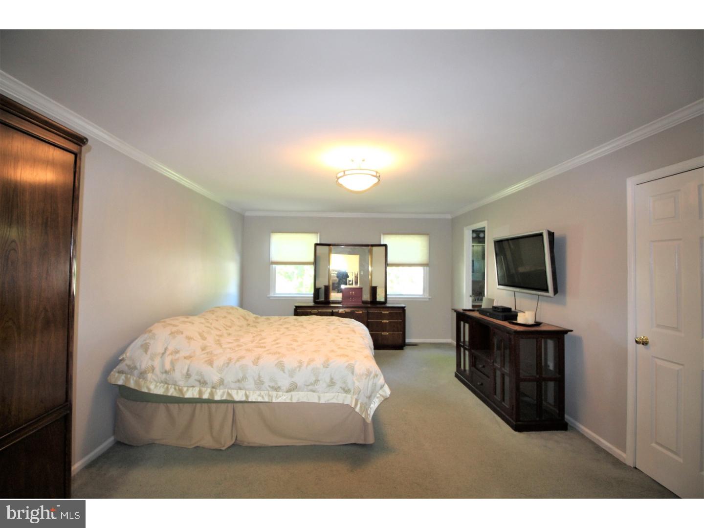 328 Flint Road Langhorne, PA 19047 - Photo 13 of 25 Gallery Image 13