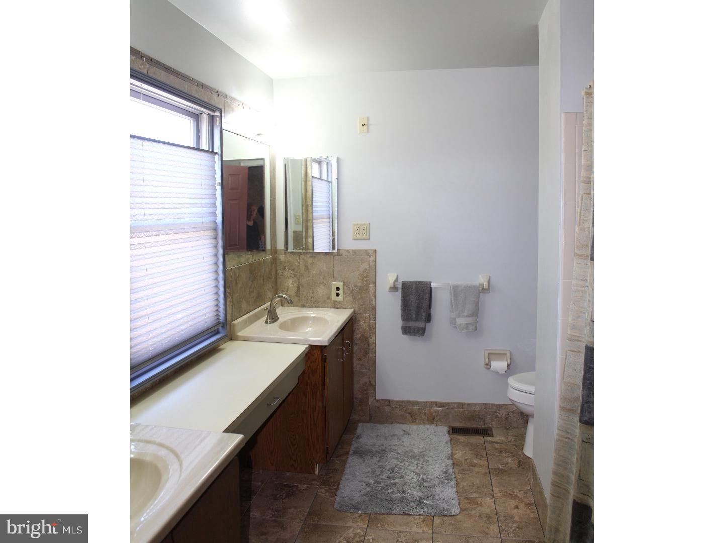 328 Flint Road Langhorne, PA 19047 - Photo 16 of 25 Gallery Image 16