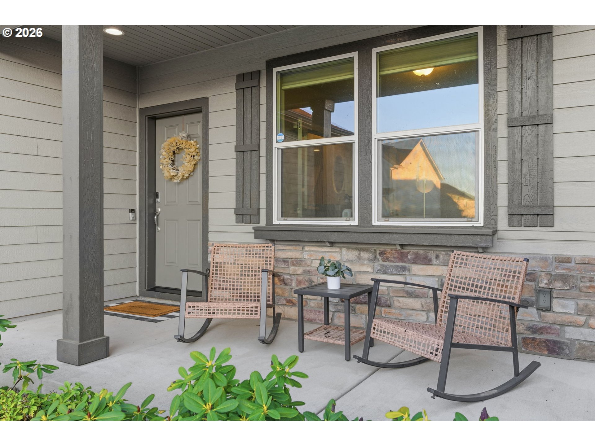3269 Korbel Street Eugene, OR 97404 - Photo 3 of 38 Porch