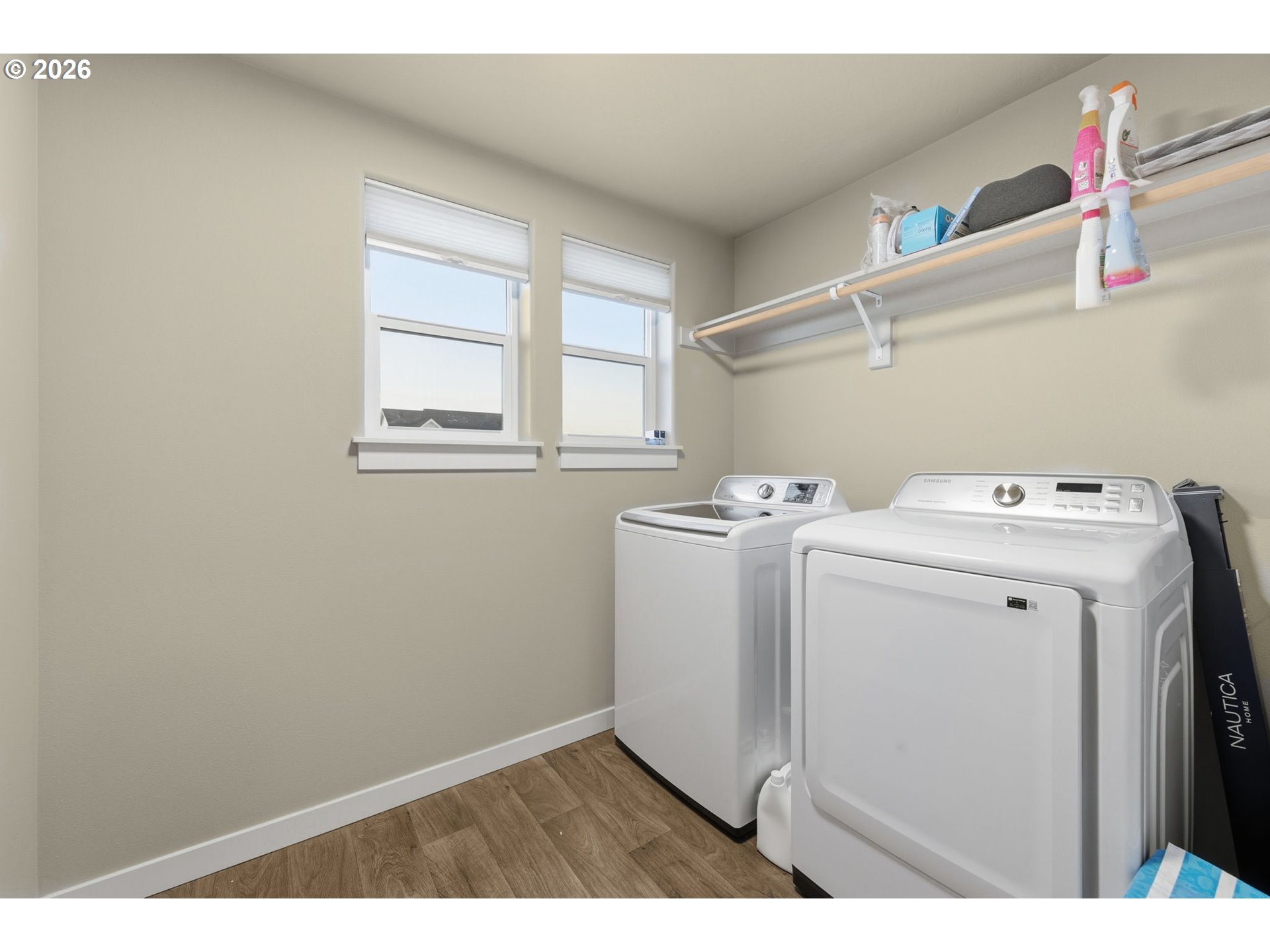 3269 Korbel Street Eugene, OR 97404 - Photo 34 of 38 Library