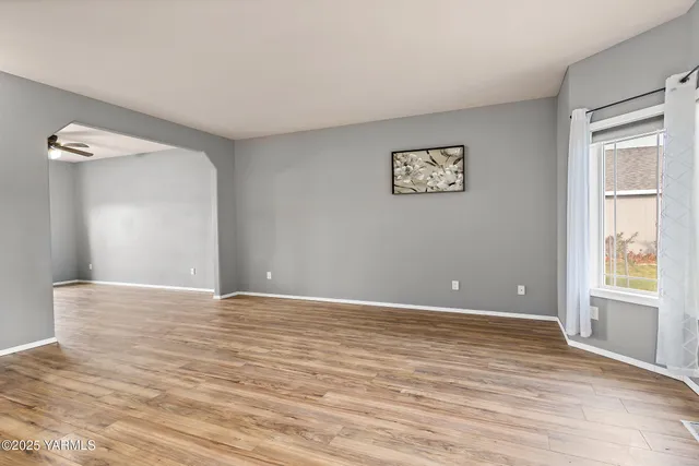 $429,900 | 206 South Zeus Street, Moxee, WA 98936