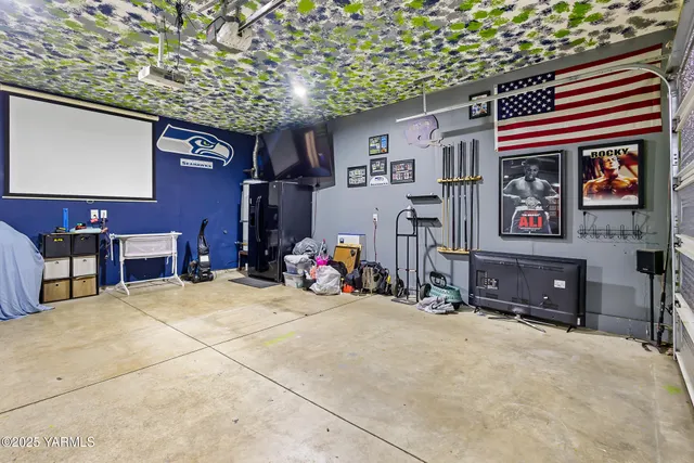 $429,900 | 206 South Zeus Street, Moxee, WA 98936