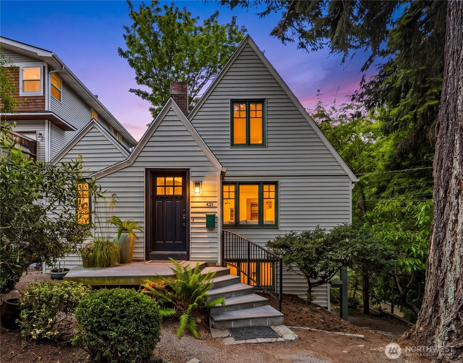 421 North 40th Street Seattle, WA 98103 - Photo 1 of 40