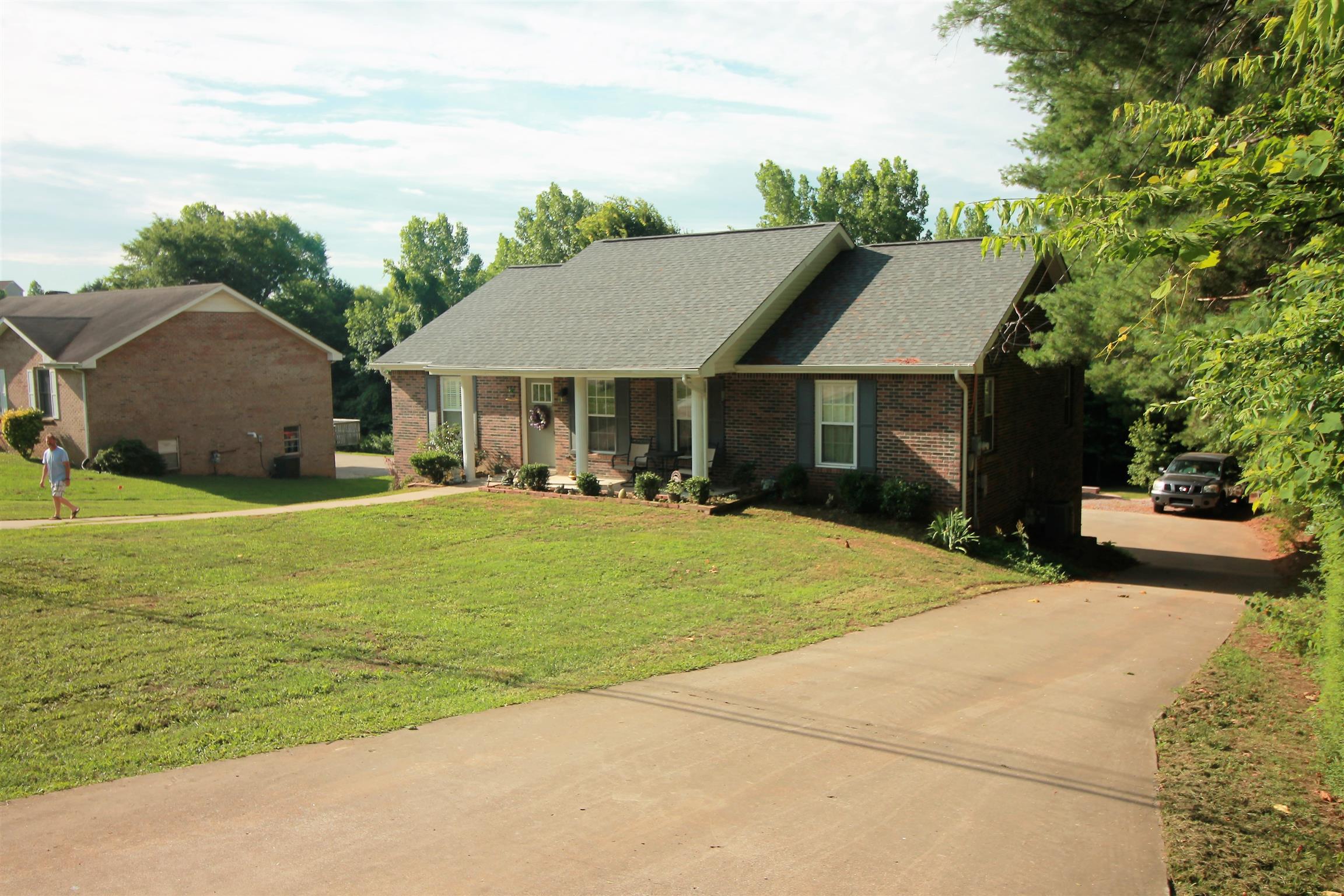 Wrap around driveway!