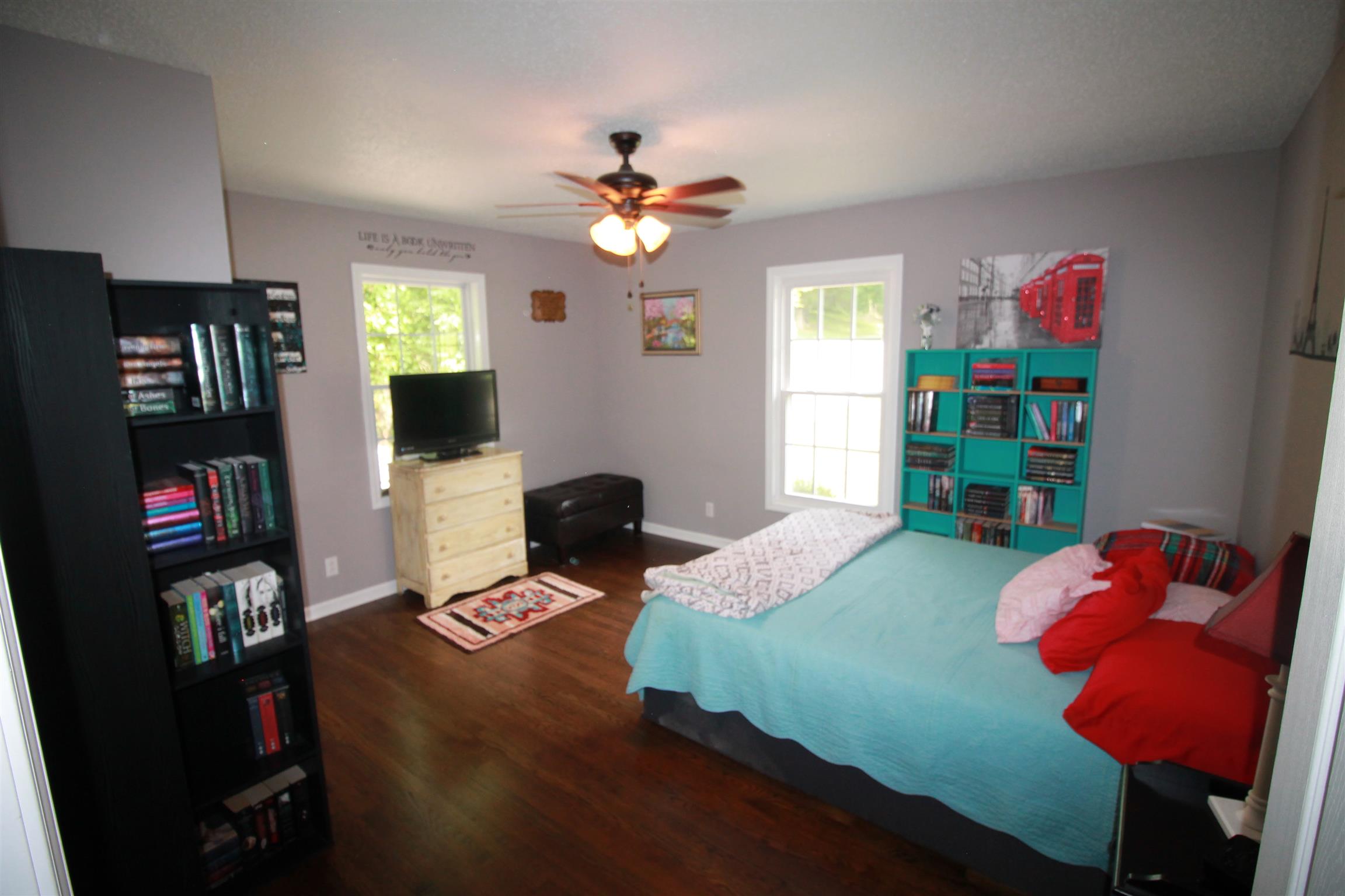 216 Hawkins Road Clarksville, TN 37040 - Photo 14 of 29 Gallery Image 14