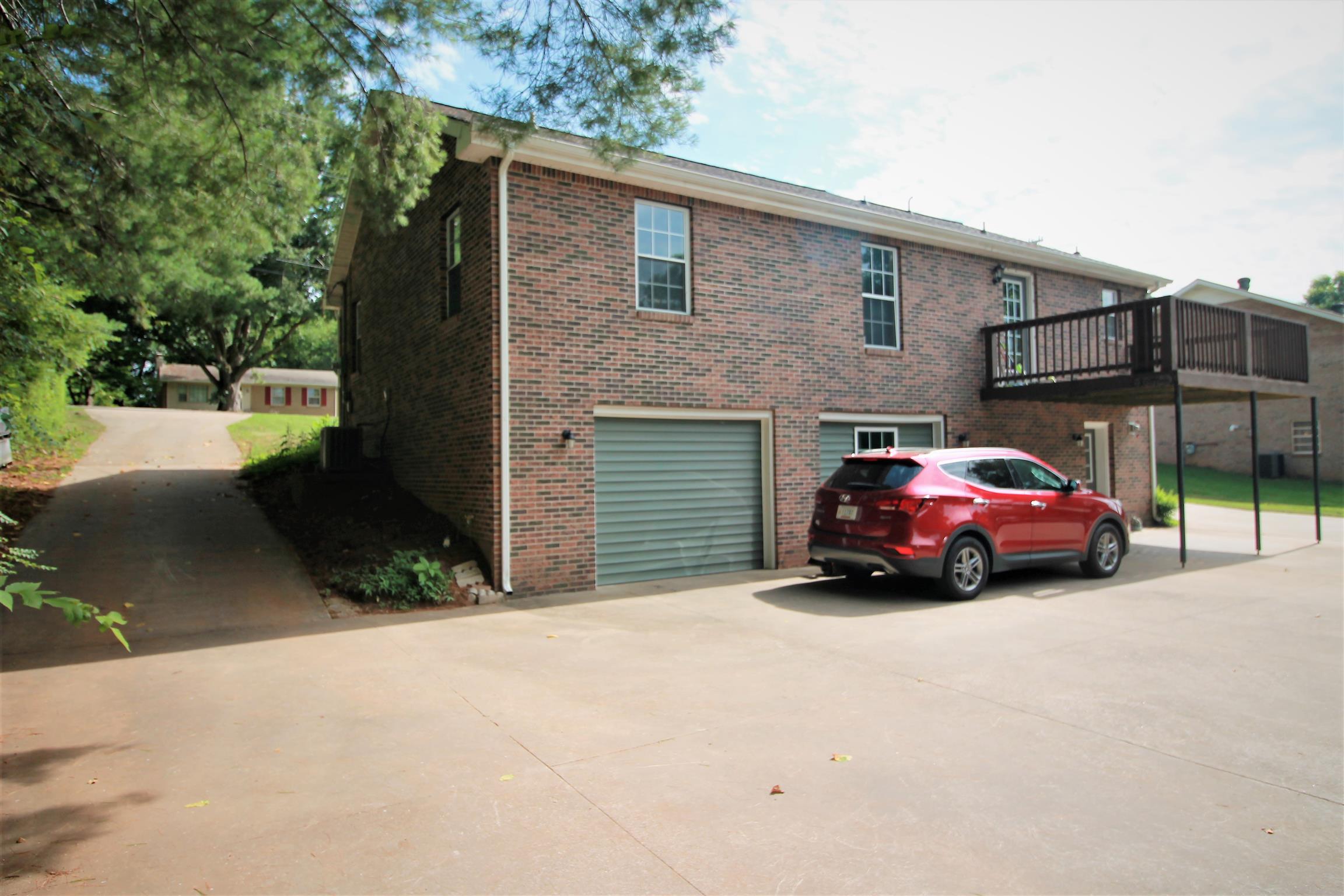 216 Hawkins Road Clarksville, TN 37040 - Photo 26 of 29 Gallery Image 26