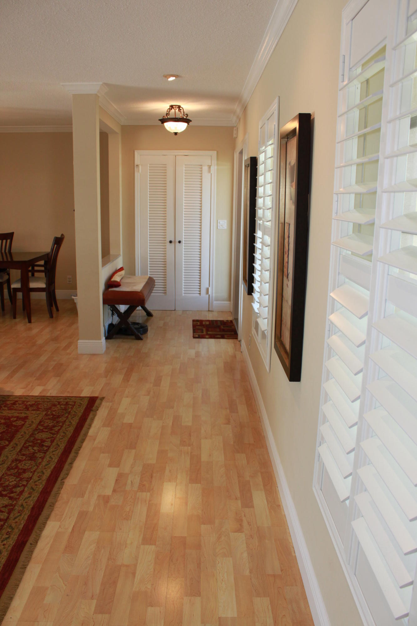 1090 Pepperridge Terrace Boca Raton, FL 33486 - Photo 5 of 23 Entry