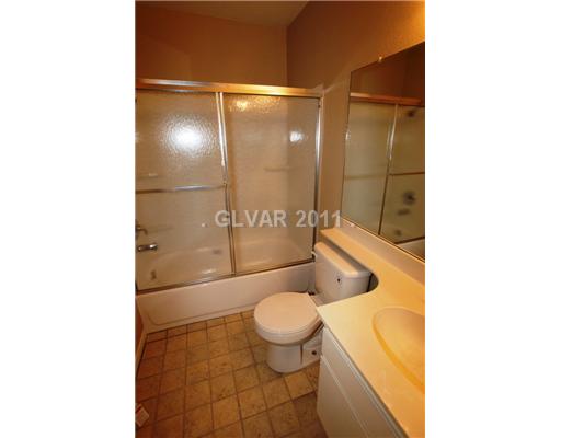 3610 North Walnut Road Las Vegas, NV 89115 - Photo 6 of 9 Master Bath/Spa.