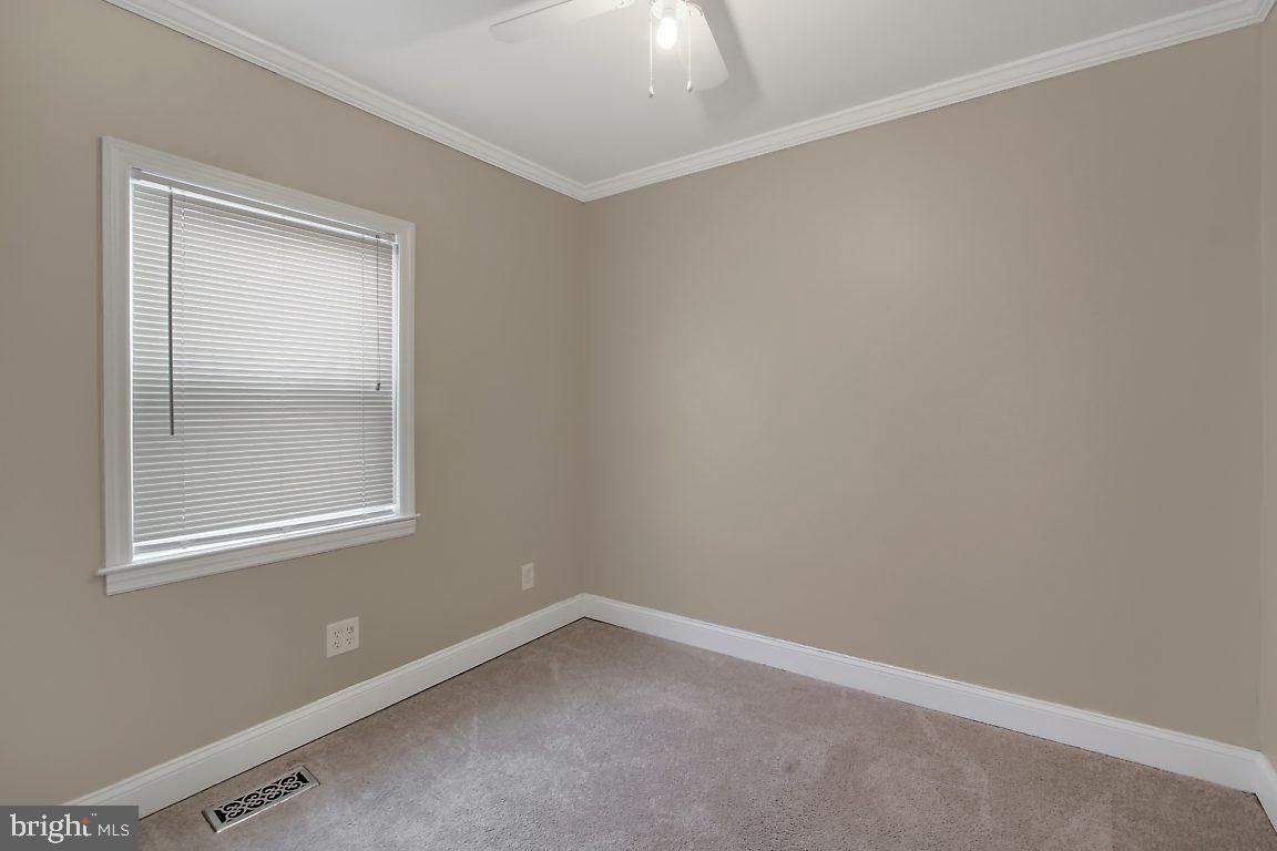 1848 Marshall Road Baltimore, MD 21222 - Photo 13 of 23