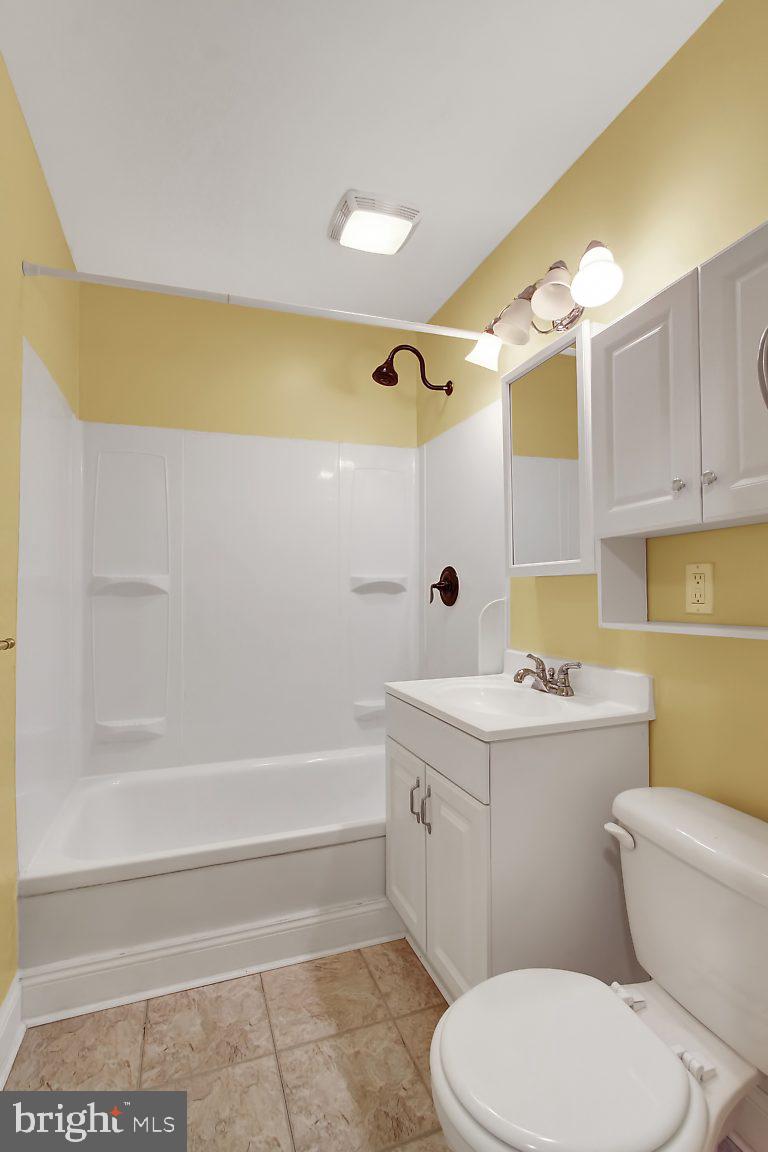 1848 Marshall Road Baltimore, MD 21222 - Photo 17 of 23