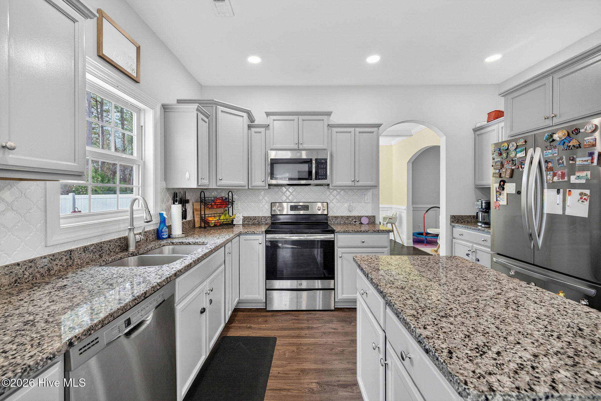 331 West Huckleberry Way Rocky Point, NC 28457 - Photo 5 of 24 331WHuckleberryWay-12