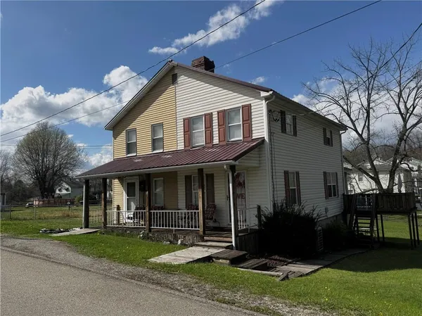 $59,900 | 17 Edna Street, Republic, PA 15475