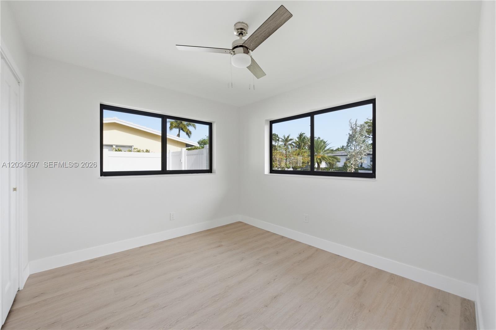 2731 Northeast 52nd Street Lighthouse Point, FL 33064 - Photo 20 of 43