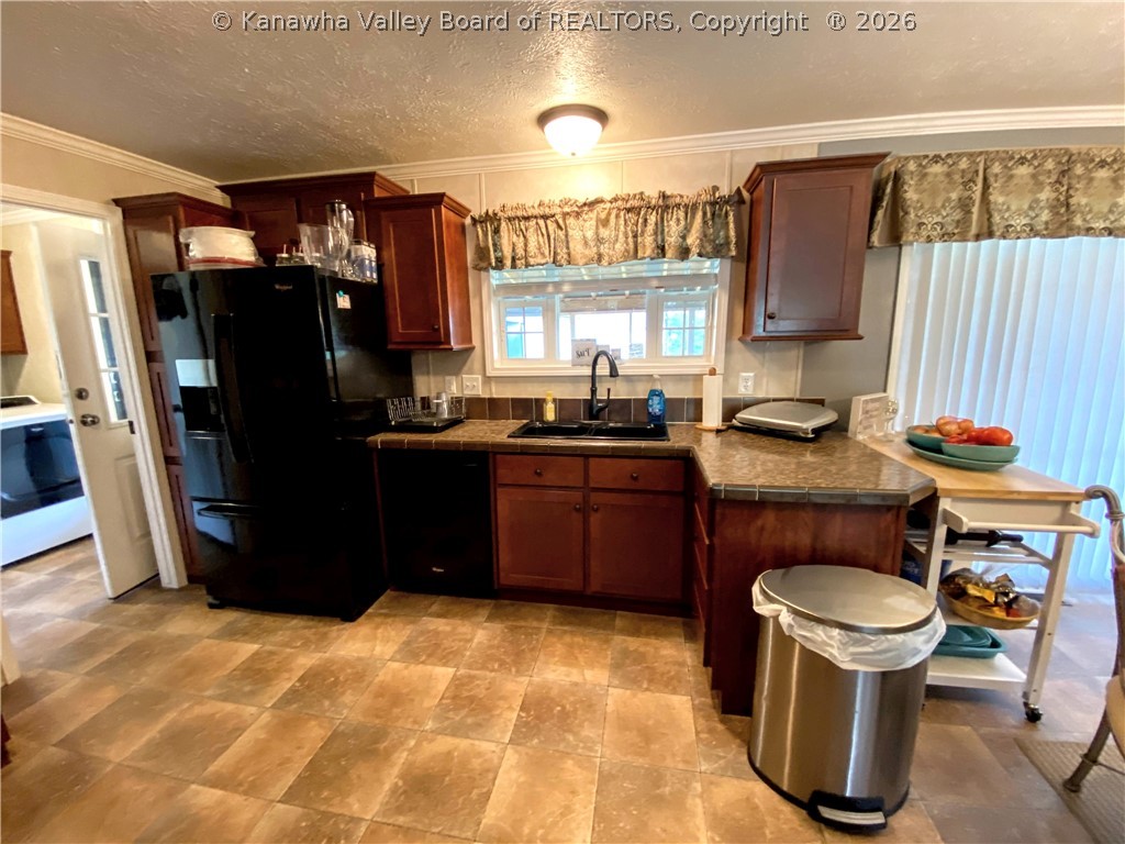12639 Redmond Ridge Road Gallipolis Ferry, WV 25515 - Photo 9 of 50 Gallery Image 9