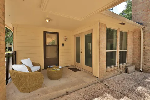 $275,000 | 2034 Lakeville Drive, Kingwood, TX 77339