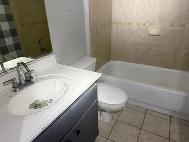 $225,000 | 35249 Queens Way, Fruitland Park, FL 34731