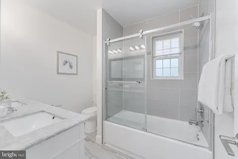 $790,000 | 2720 McComas Avenue, Kensington, MD 20895