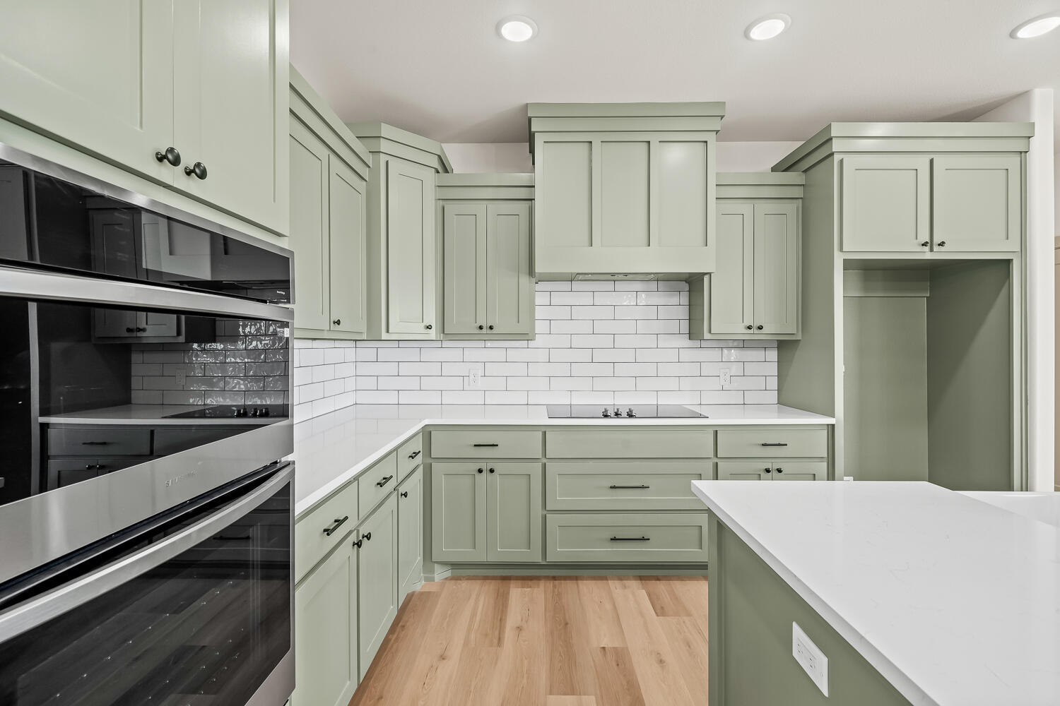 8412 North County Road 1300 Shallowater, TX 79363 - Photo 20 of 43 a kitchen with a sink stove and refrigerator
