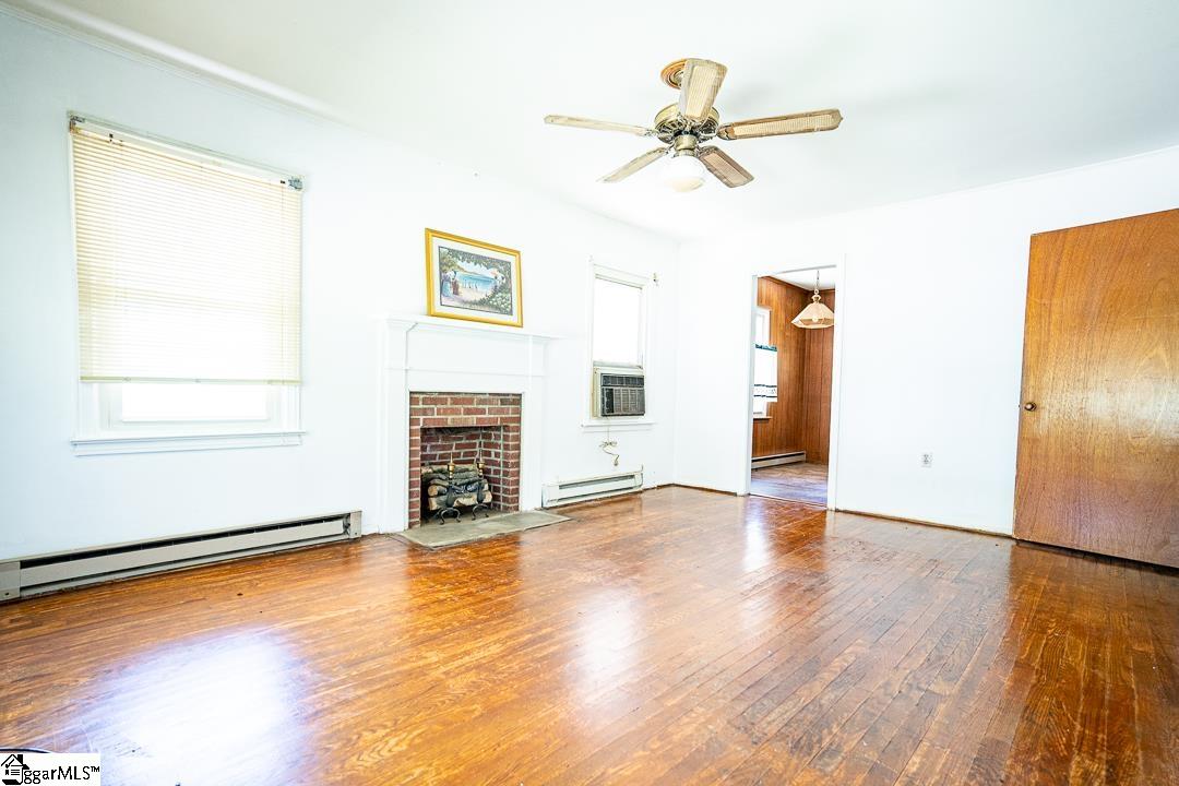 408 Susan Street Anderson, SC 29624 - Photo 3 of 30 Gallery Image 3
