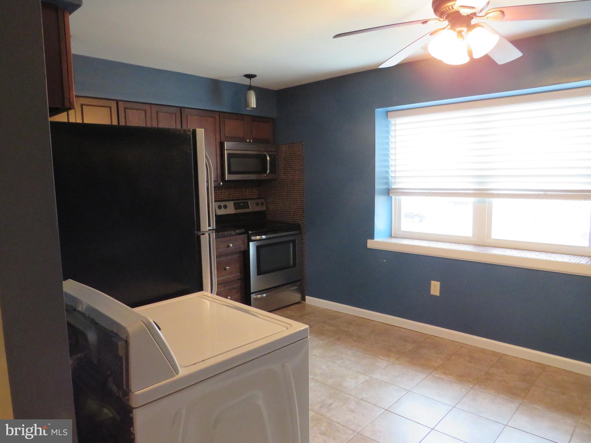 1816 Silver Court Hamilton, NJ 08690 - Photo 12 of 38