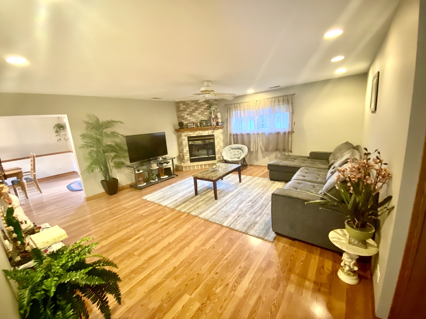 119 Queenswood Road Bolingbrook, IL 60440 - Photo 5 of 20