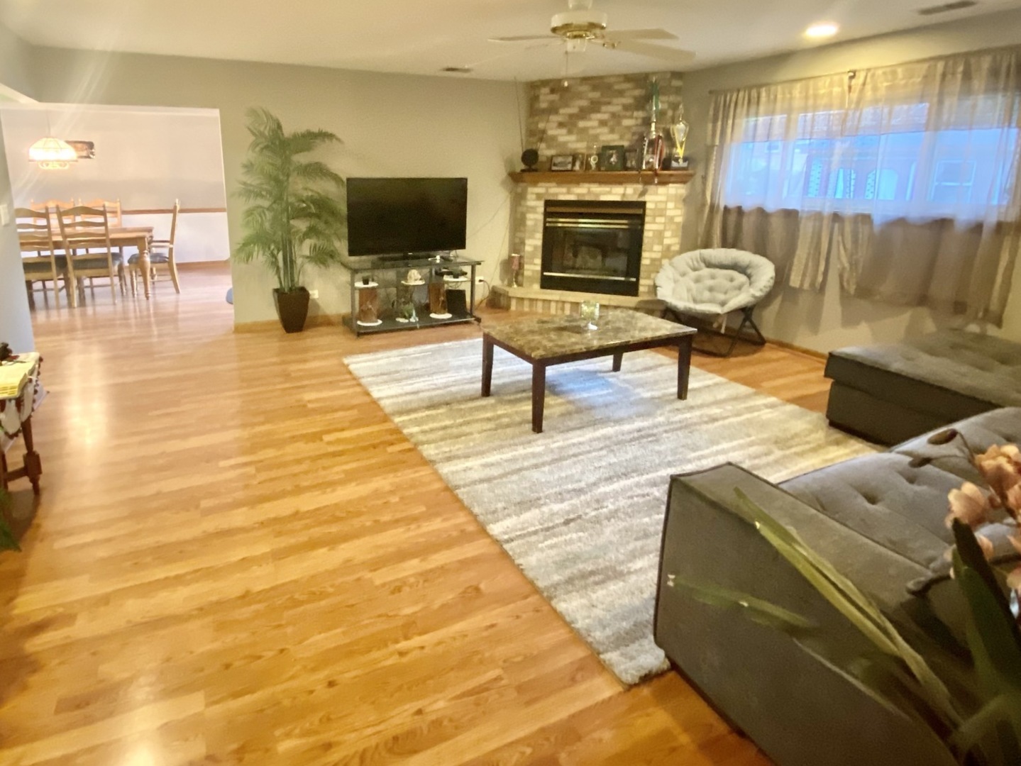 119 Queenswood Road Bolingbrook, IL 60440 - Photo 6 of 20