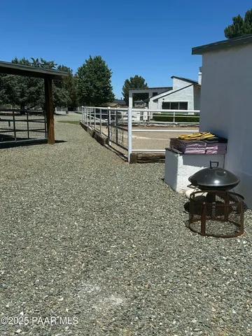 $595,000 | 13502 South Burton Road, Mayer, AZ 86333