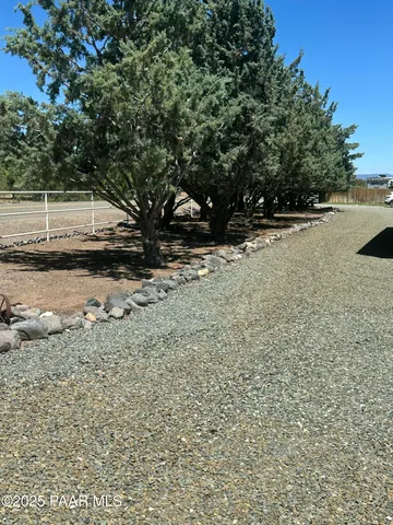 $595,000 | 13502 South Burton Road, Mayer, AZ 86333