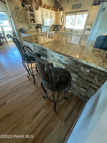 $595,000 | 13502 South Burton Road, Mayer, AZ 86333