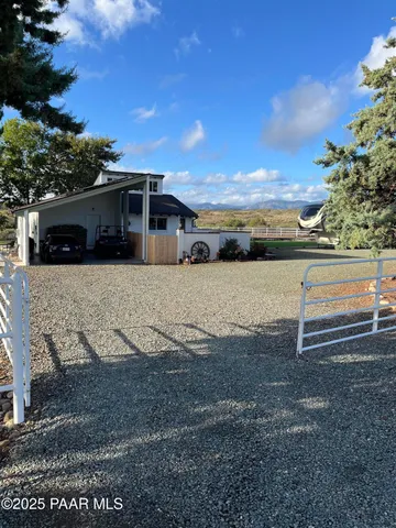 $595,000 | 13502 South Burton Road, Mayer, AZ 86333