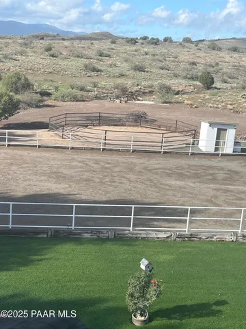 $595,000 | 13502 South Burton Road, Mayer, AZ 86333