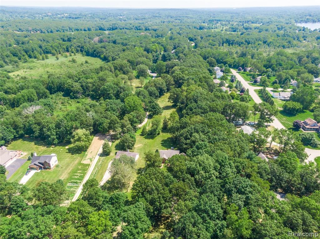 8249 Chambers Road Pinckney, MI 48169 - Photo 54 of 59
