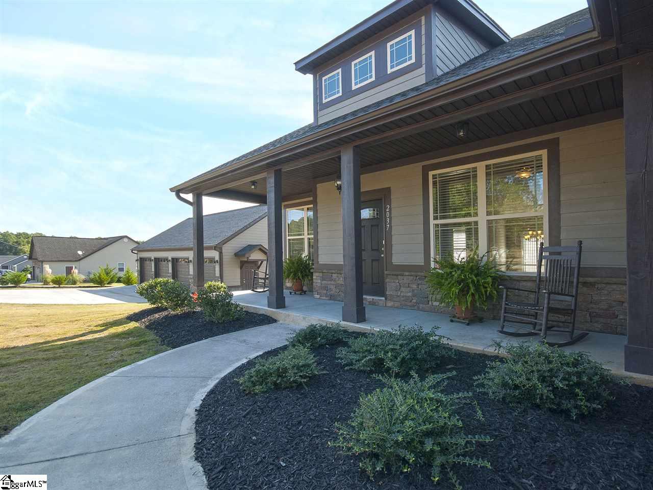 2037 Edwards Lake Road Greer, SC 29651 - Photo 2 of 27