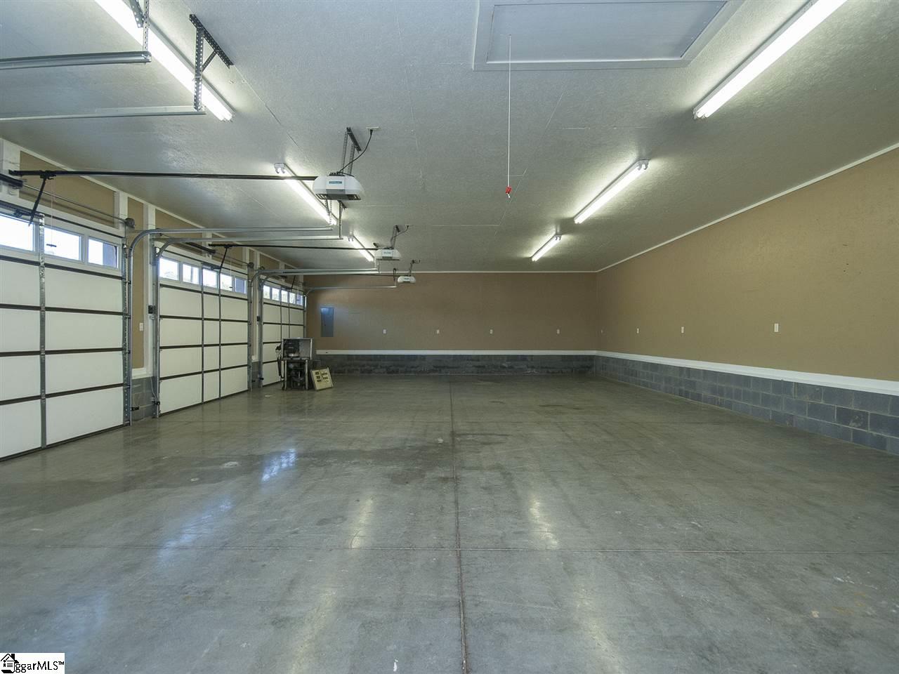 2037 Edwards Lake Road Greer, SC 29651 - Photo 26 of 27