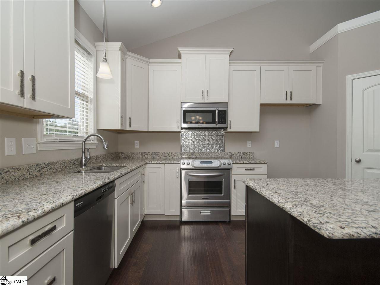 2037 Edwards Lake Road Greer, SC 29651 - Photo 6 of 27