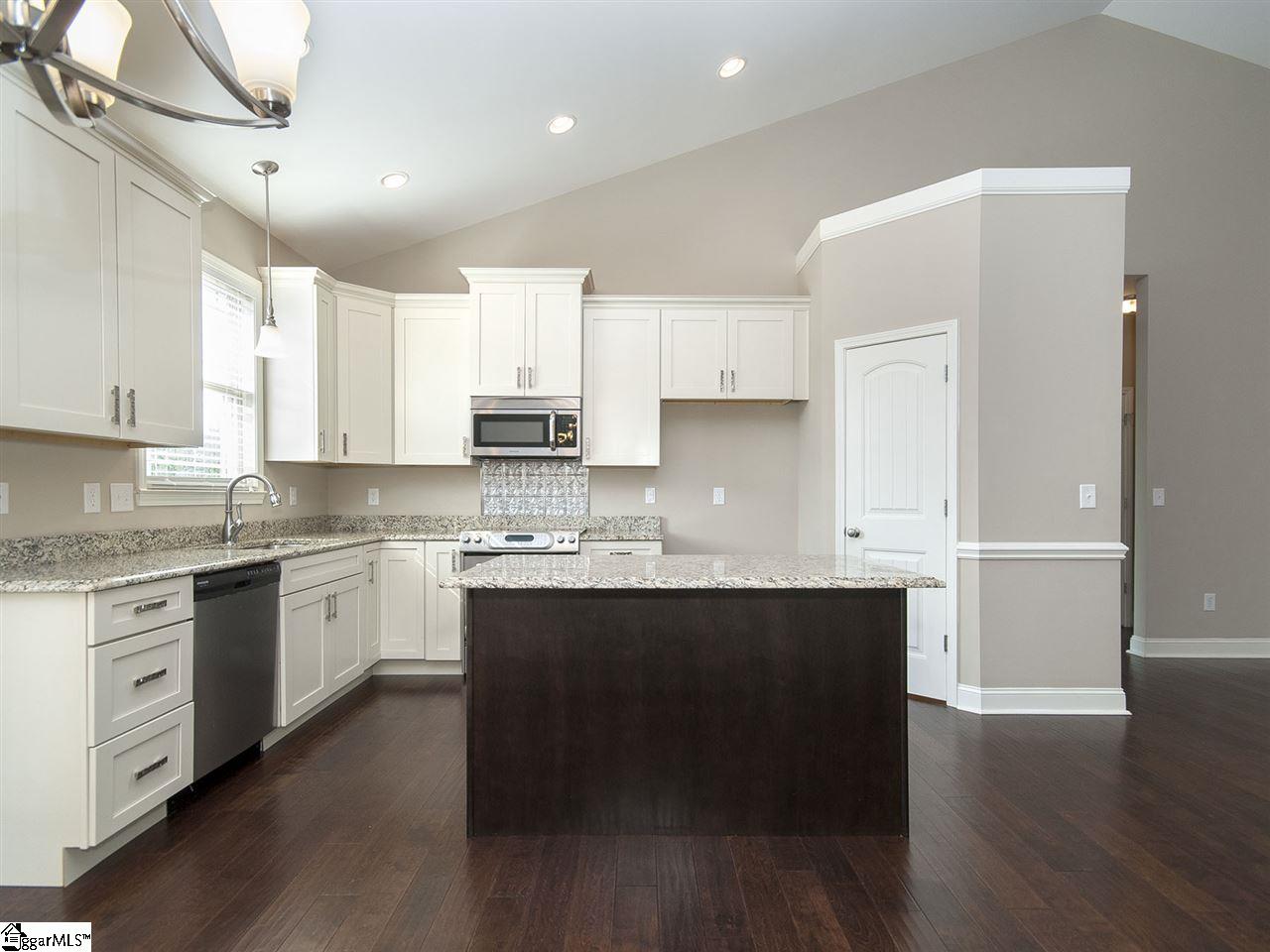 2037 Edwards Lake Road Greer, SC 29651 - Photo 7 of 27