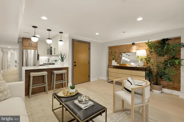 $599,900 | 647 G Street Southeast, Unit 2, Washington, DC 20003