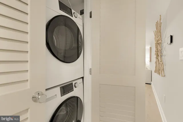 $599,900 | 647 G Street Southeast, Unit 2, Washington, DC 20003