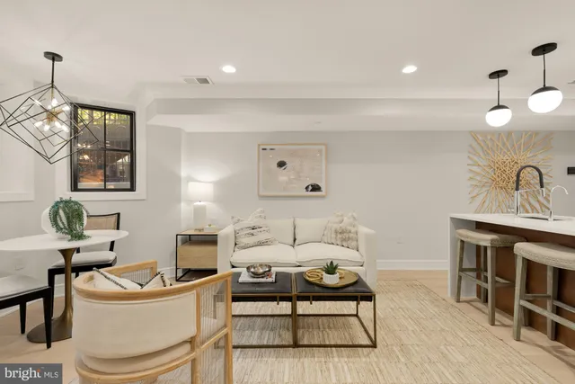 $599,900 | 647 G Street Southeast, Unit 2, Washington, DC 20003