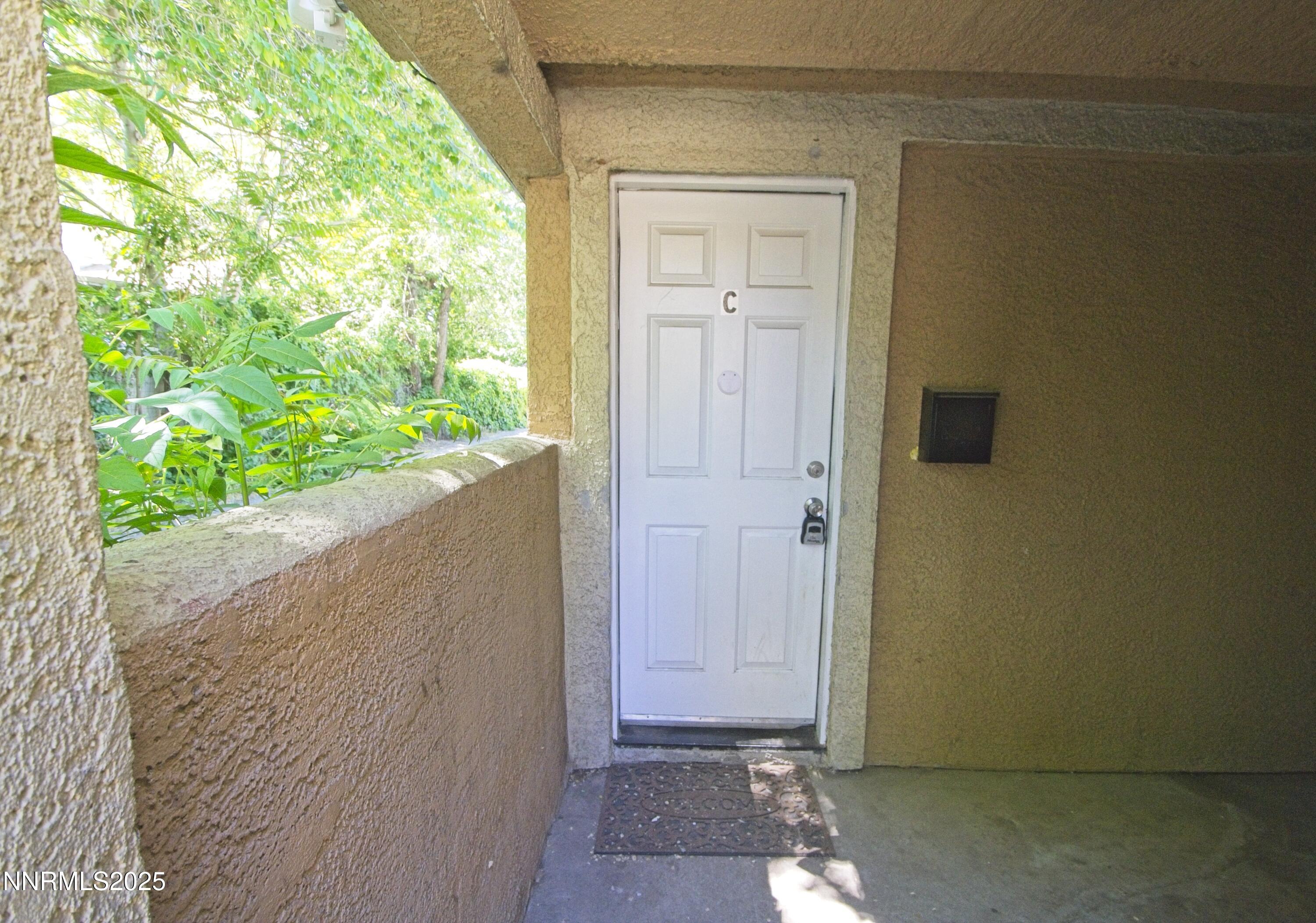 2065 1/2 Whitfield Way, Unit C Reno, NV 89512 - Photo 14 of 14 DSC_7664